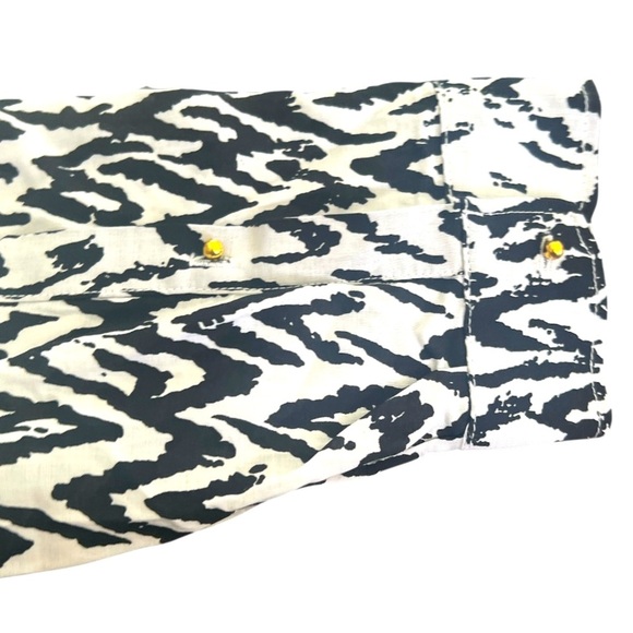 Philosophy Black & White Blouse with Mandarin Collar - Picture 3 of 7